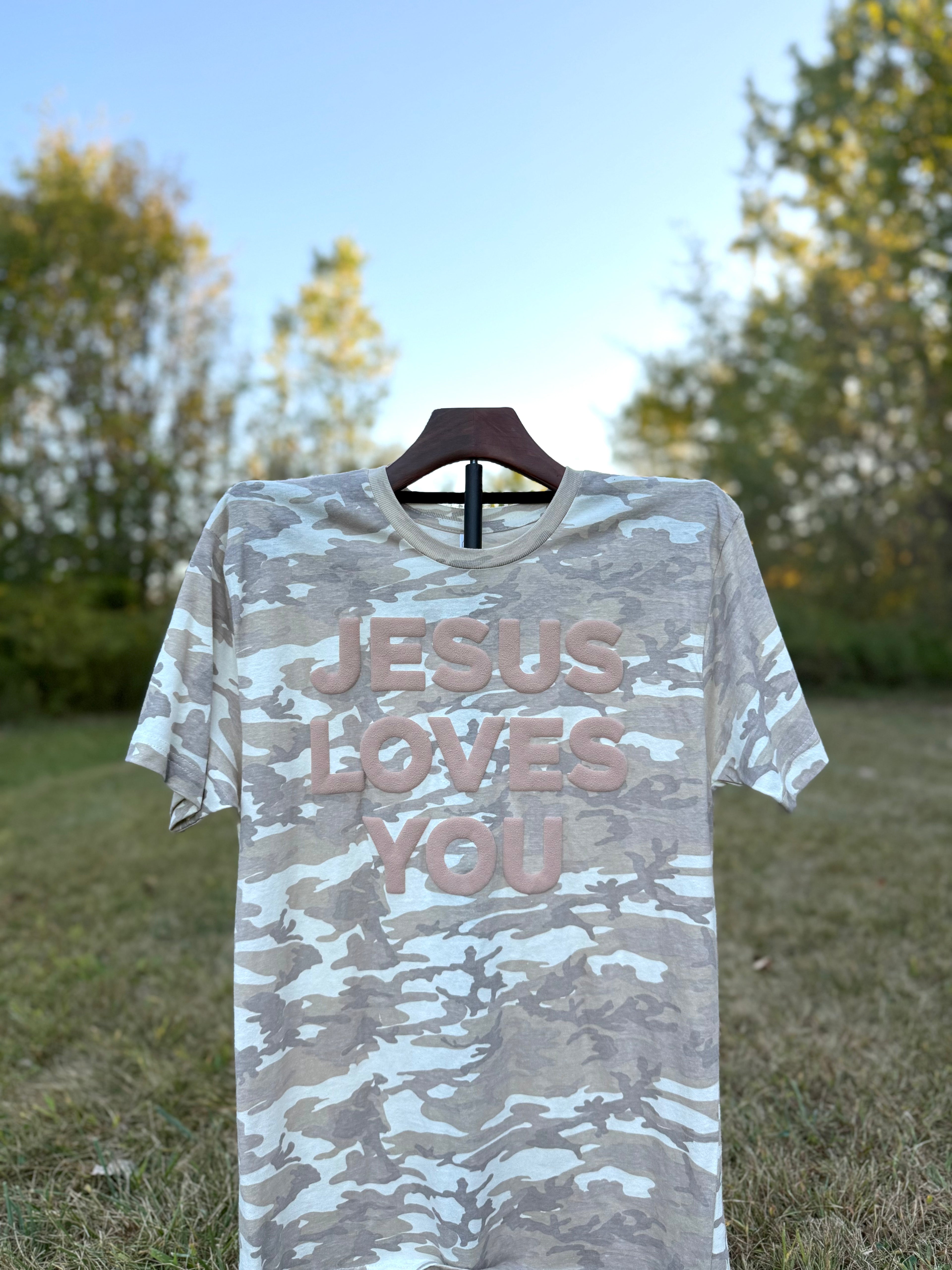 JESUS LOVES YOU Natural Camo Puff Print Tee